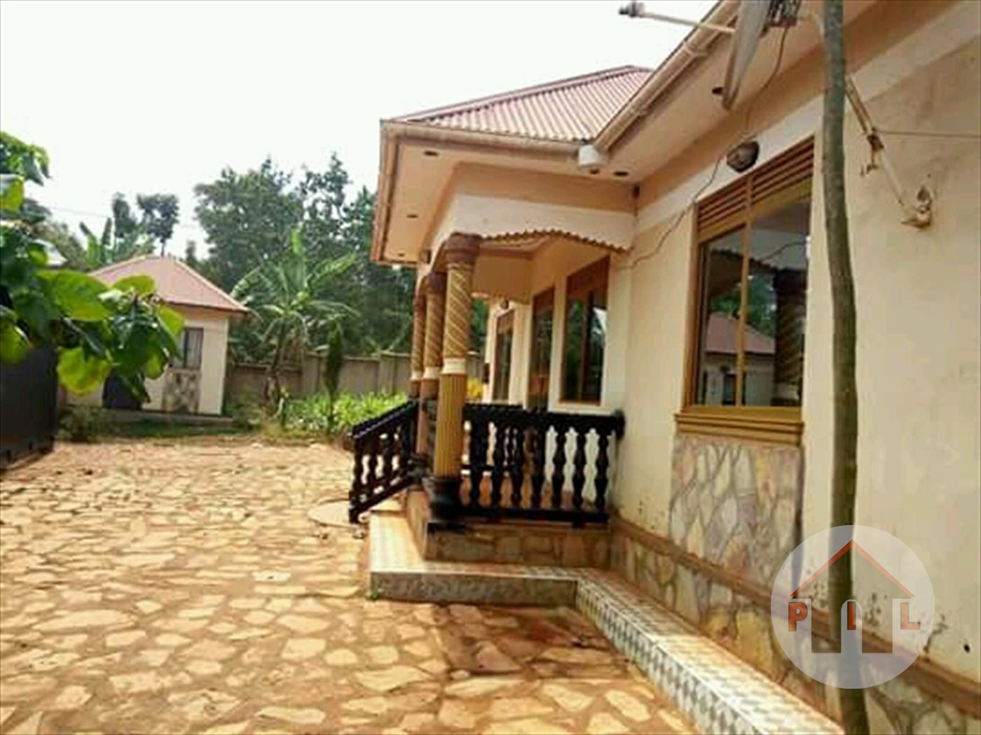 Bungalow for sale in Kasangati Wakiso