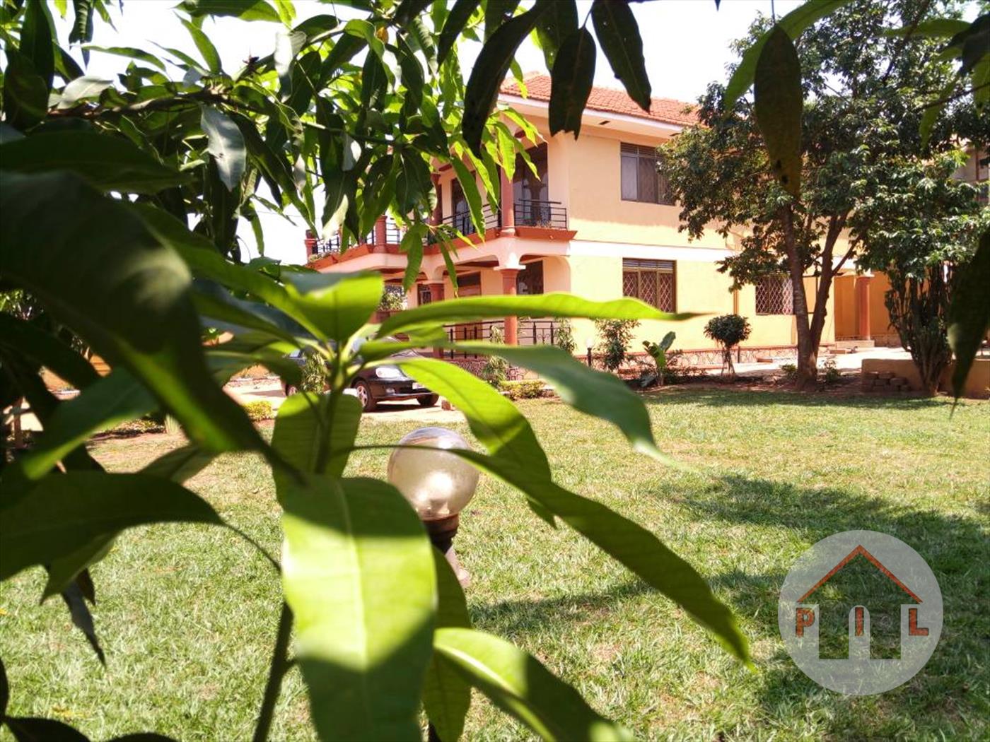 Bungalow for sale in Kulambilo Wakiso