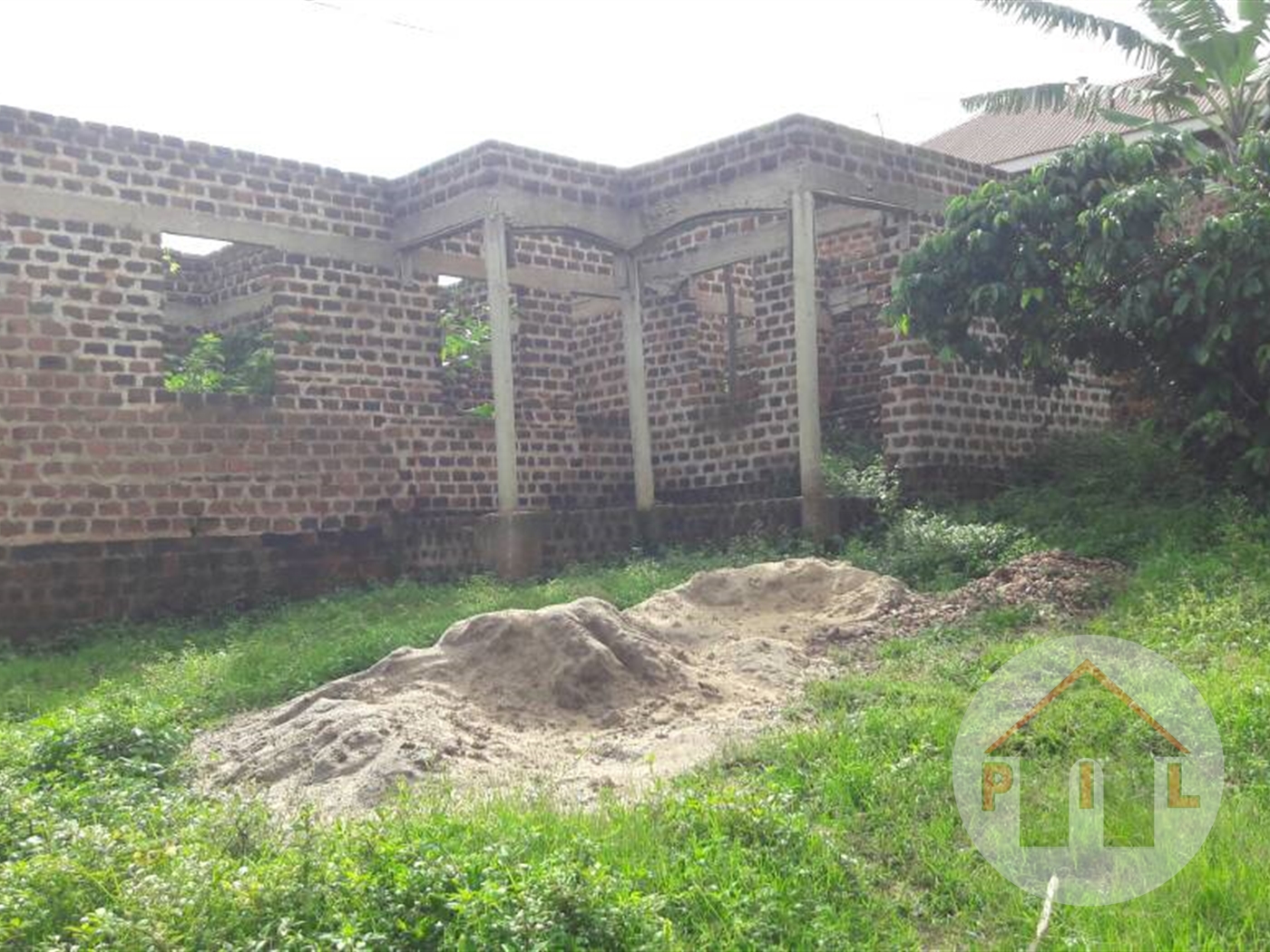 Shell House for sale in Seguku Wakiso