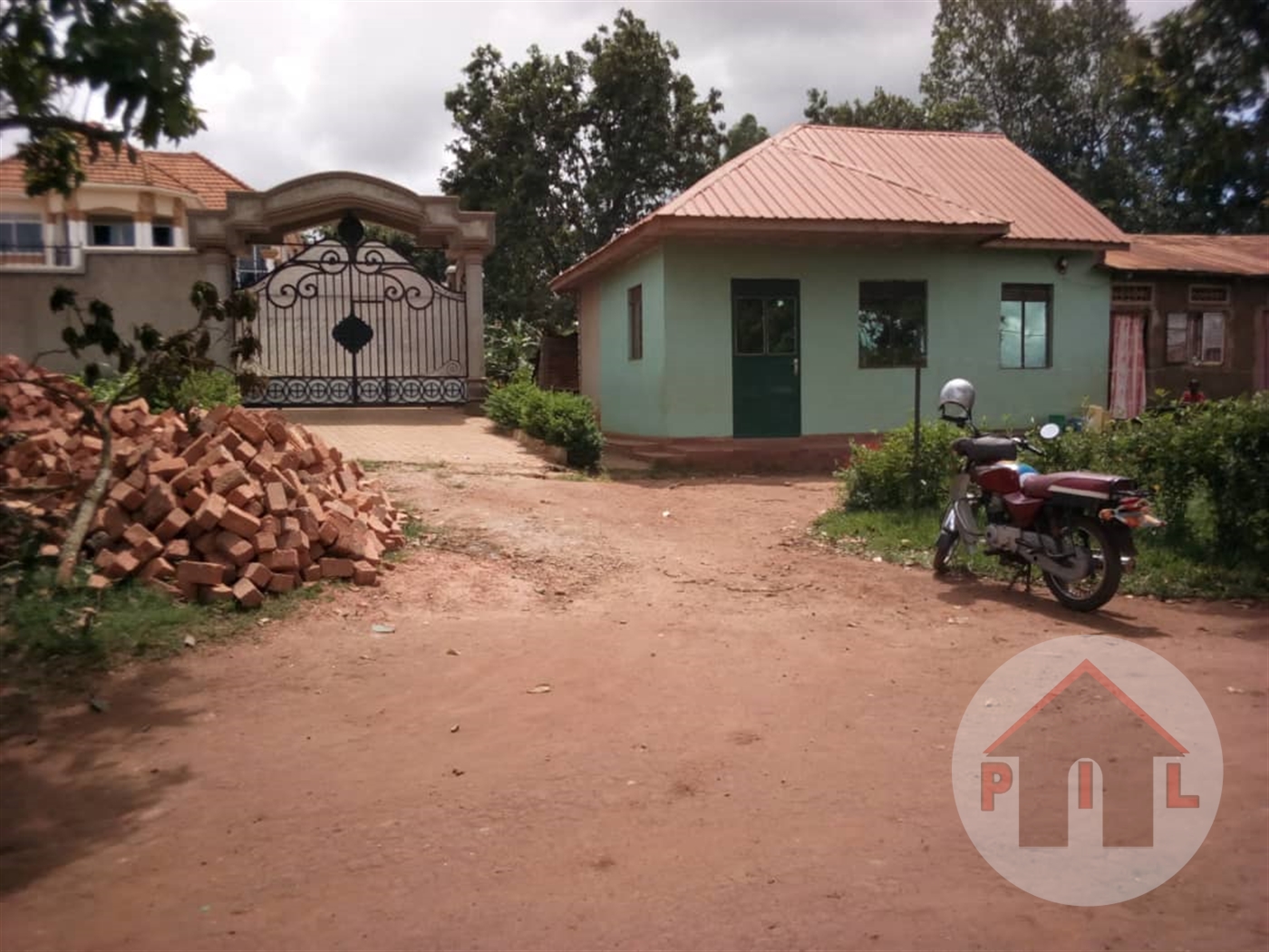 Bungalow for sale in Kawuku Wakiso