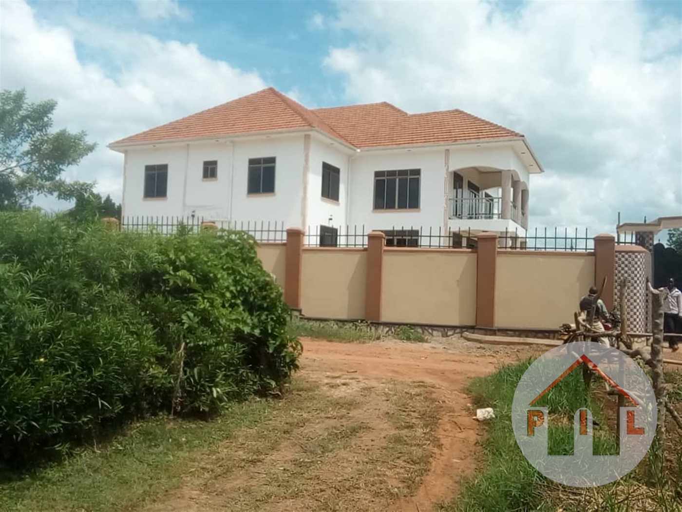 Mansion for sale in Gayaza Wakiso