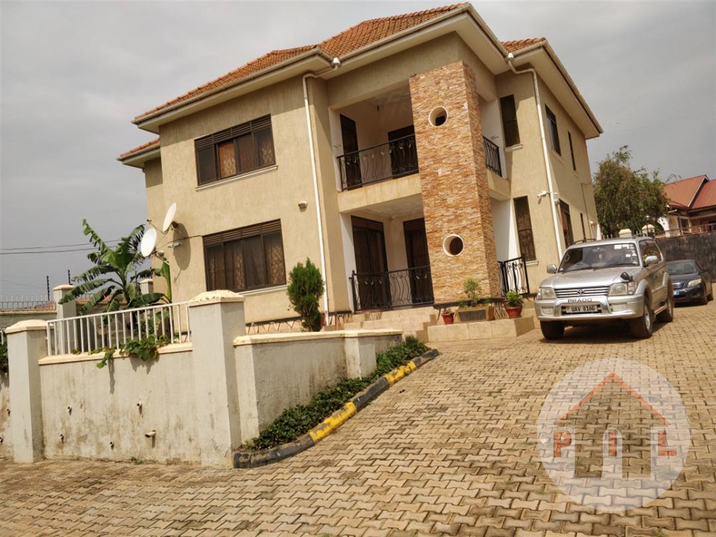 Mansion for sale in Munyonyo Kampala