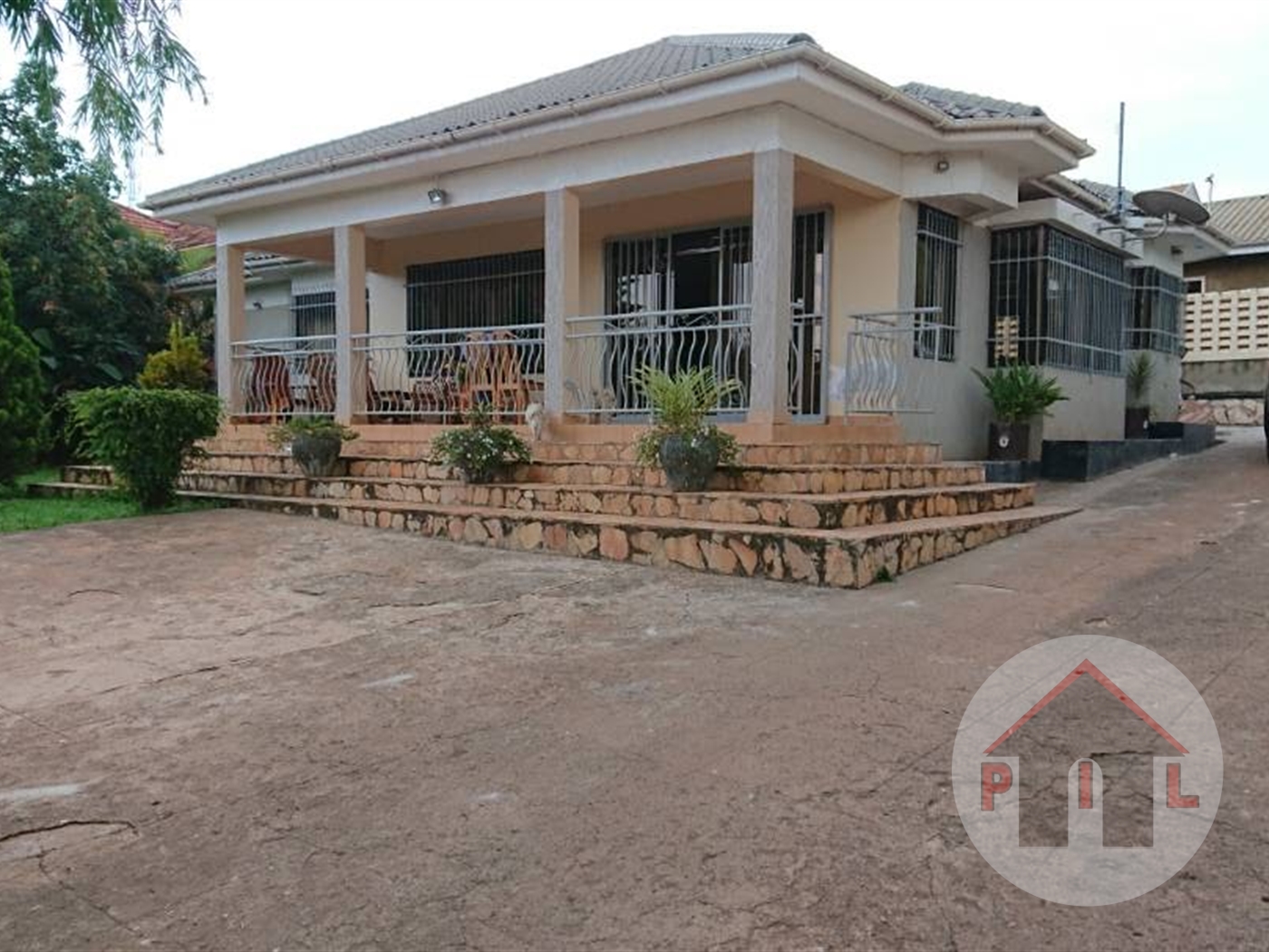 Bungalow for sale in Muyenga Kampala