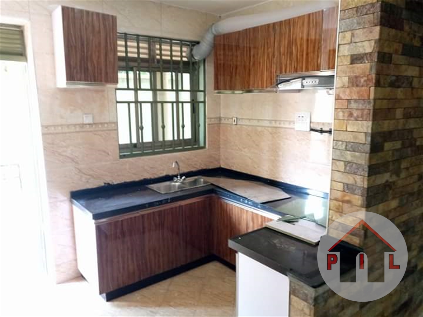 Apartment for rent in Kisaasi Kampala