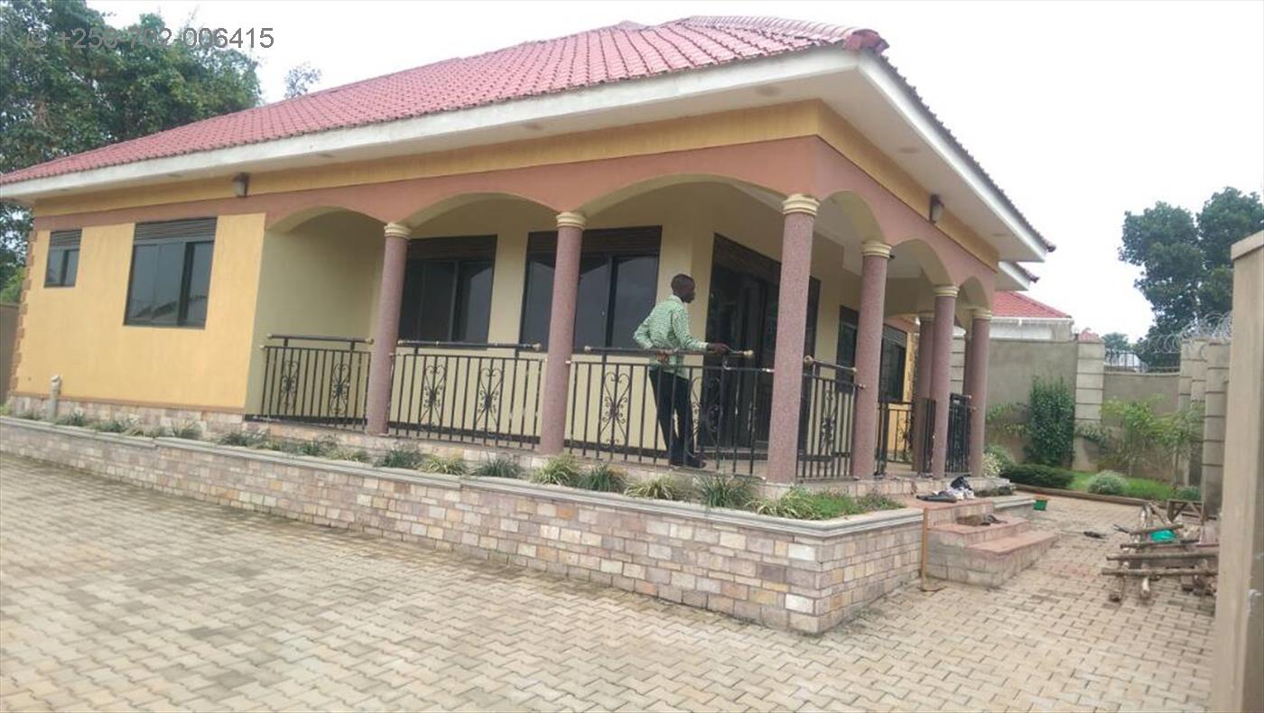 Bungalow for sale in Kira Wakiso