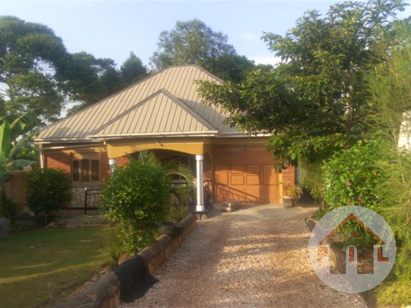 Bungalow for sale in Wakisotowncenter Wakiso