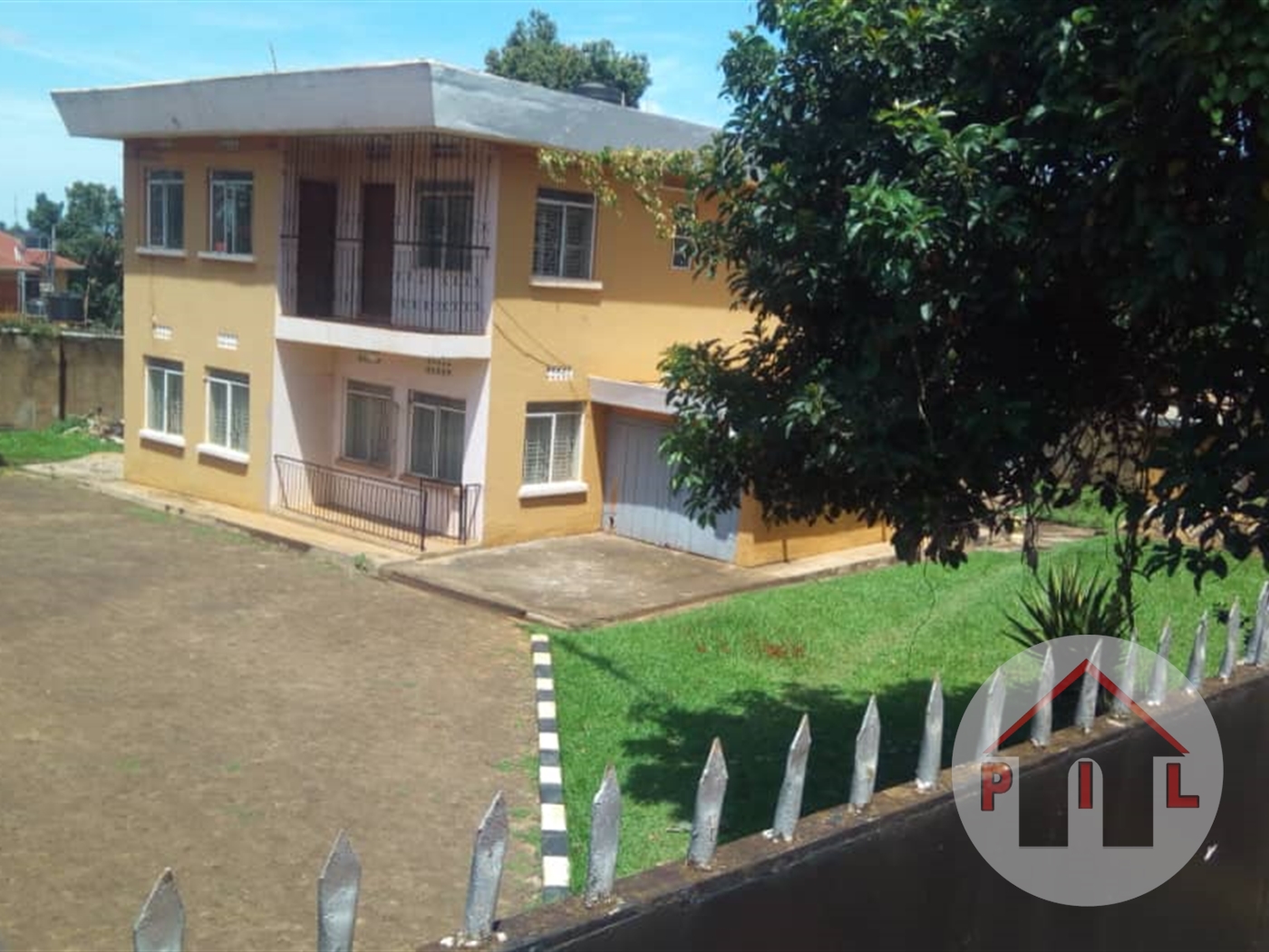 Bungalow for sale in Mengo Kampala