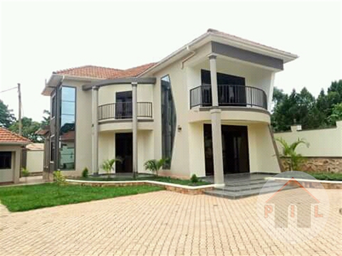 Mansion for sale in Kyanja Wakiso