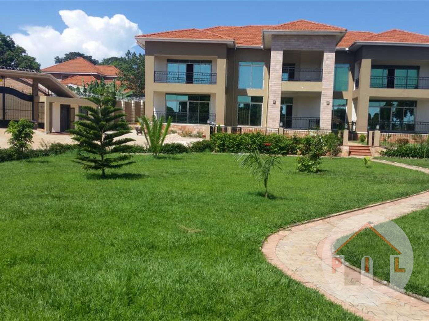 Mansion for sale in Entebbe Wakiso