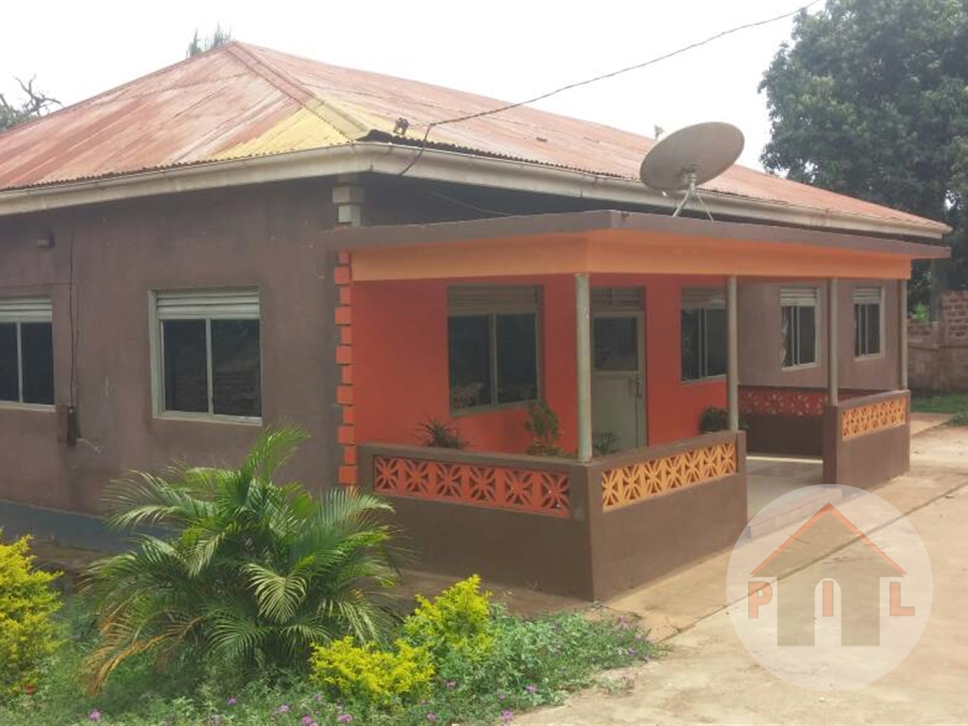 Semi Detached for sale in Makerere Wakiso