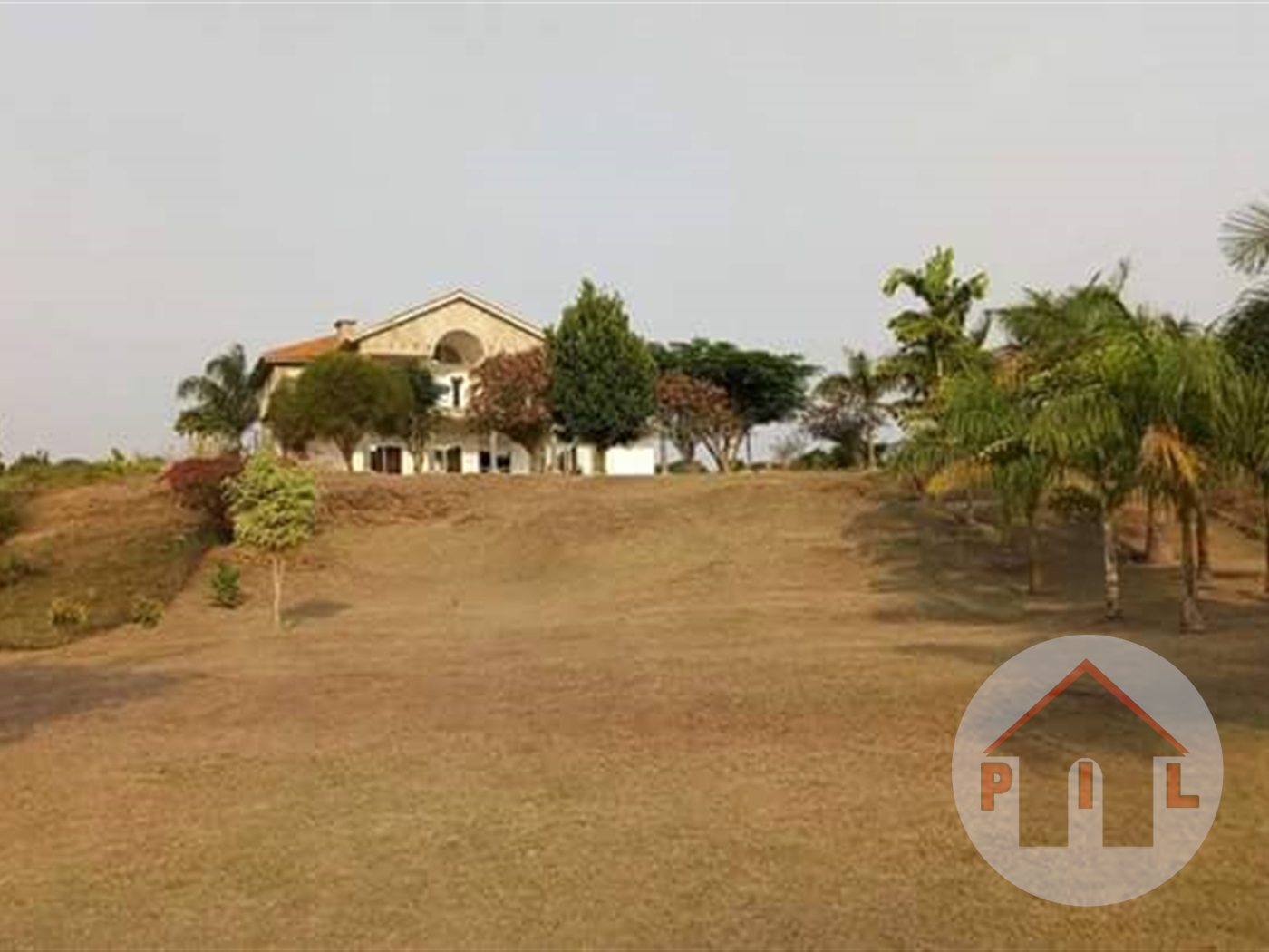 Mansion for sale in Garuga Wakiso