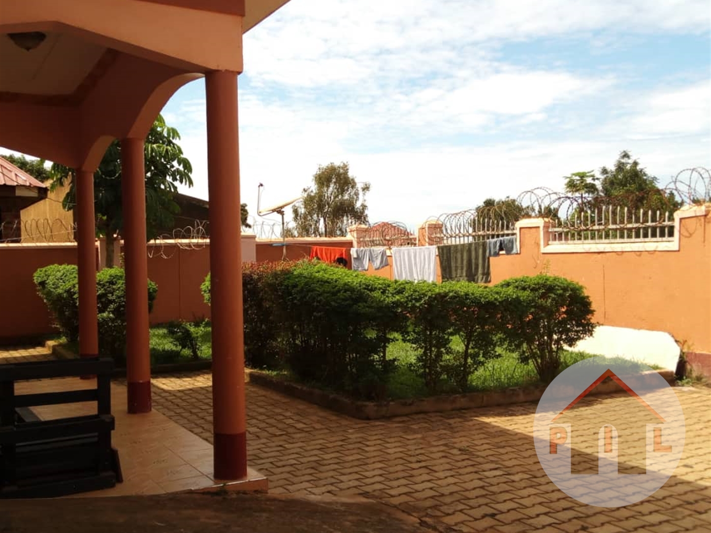 Bungalow for sale in Mbalwa Wakiso