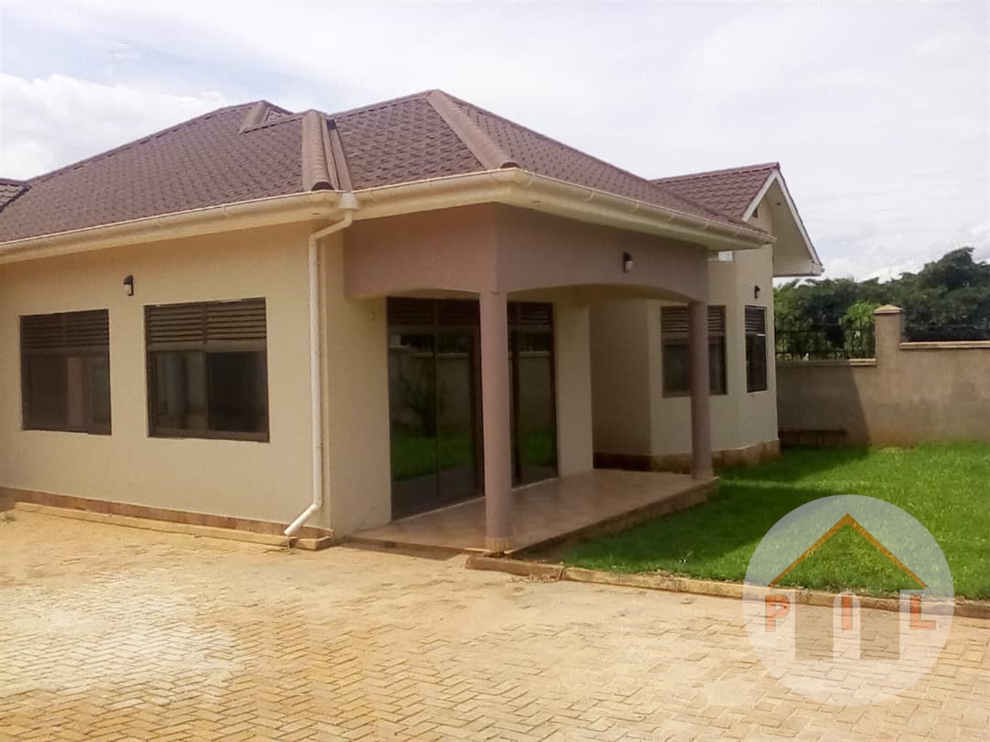 Bungalow for sale in Kira Wakiso