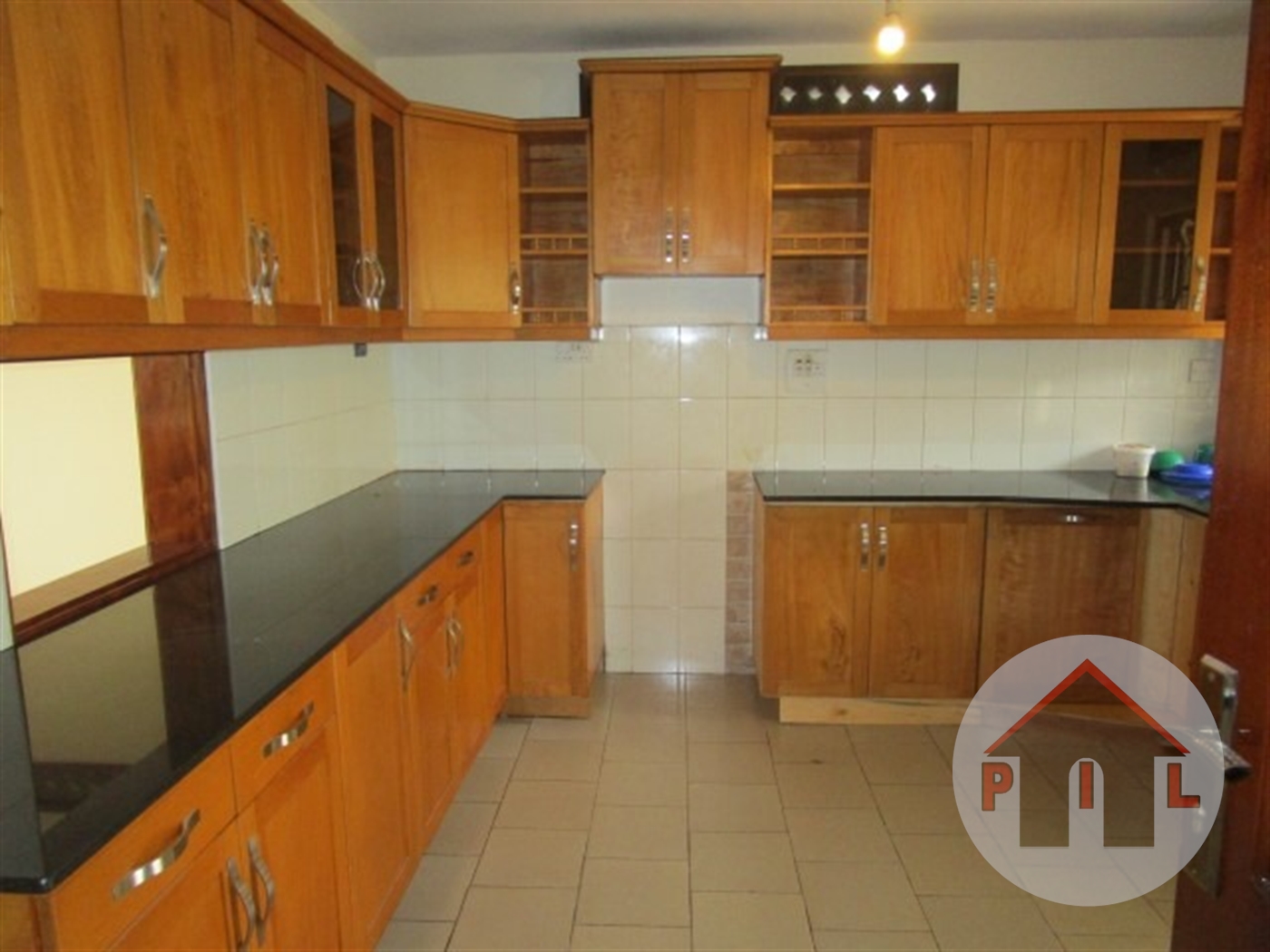 Bungalow for rent in Naalya Wakiso