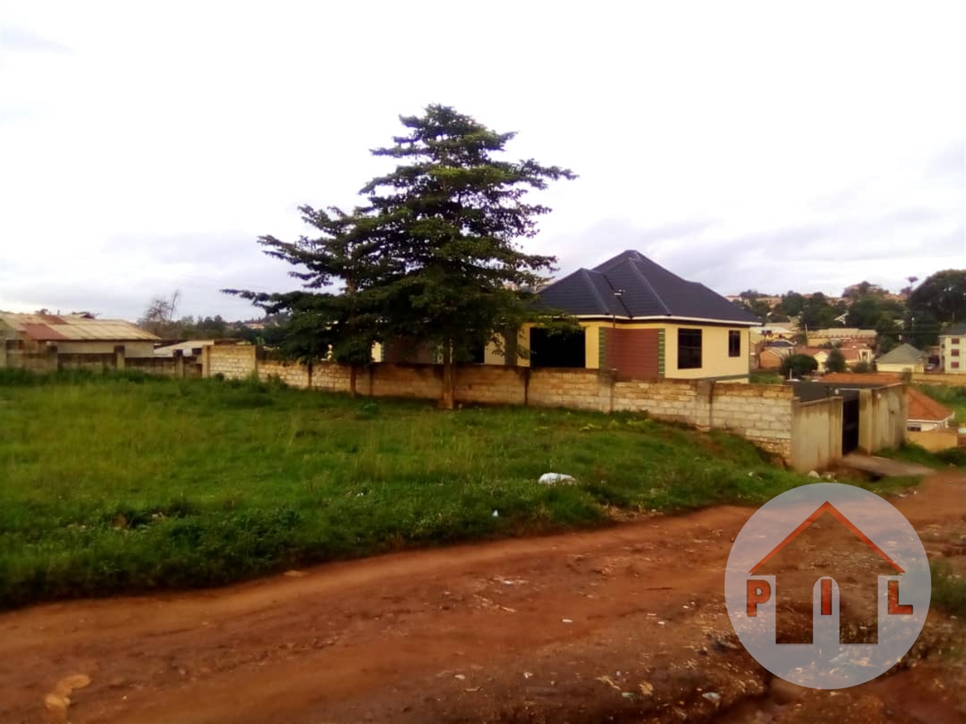 Semi Detached for sale in Kiwaatule Wakiso