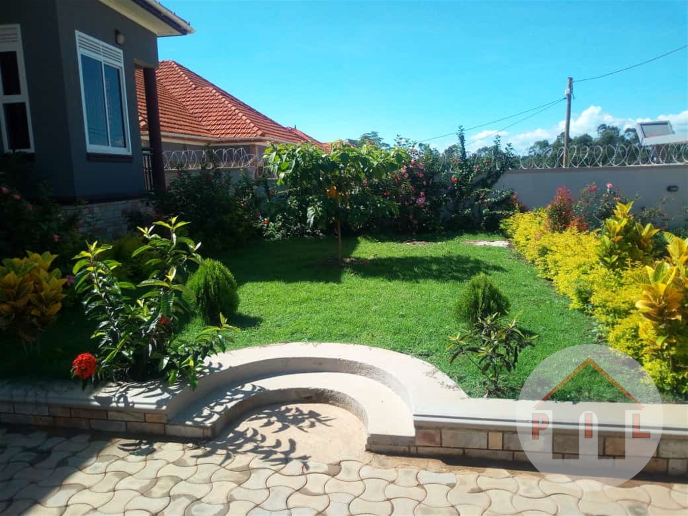 Bungalow for sale in Kira Wakiso