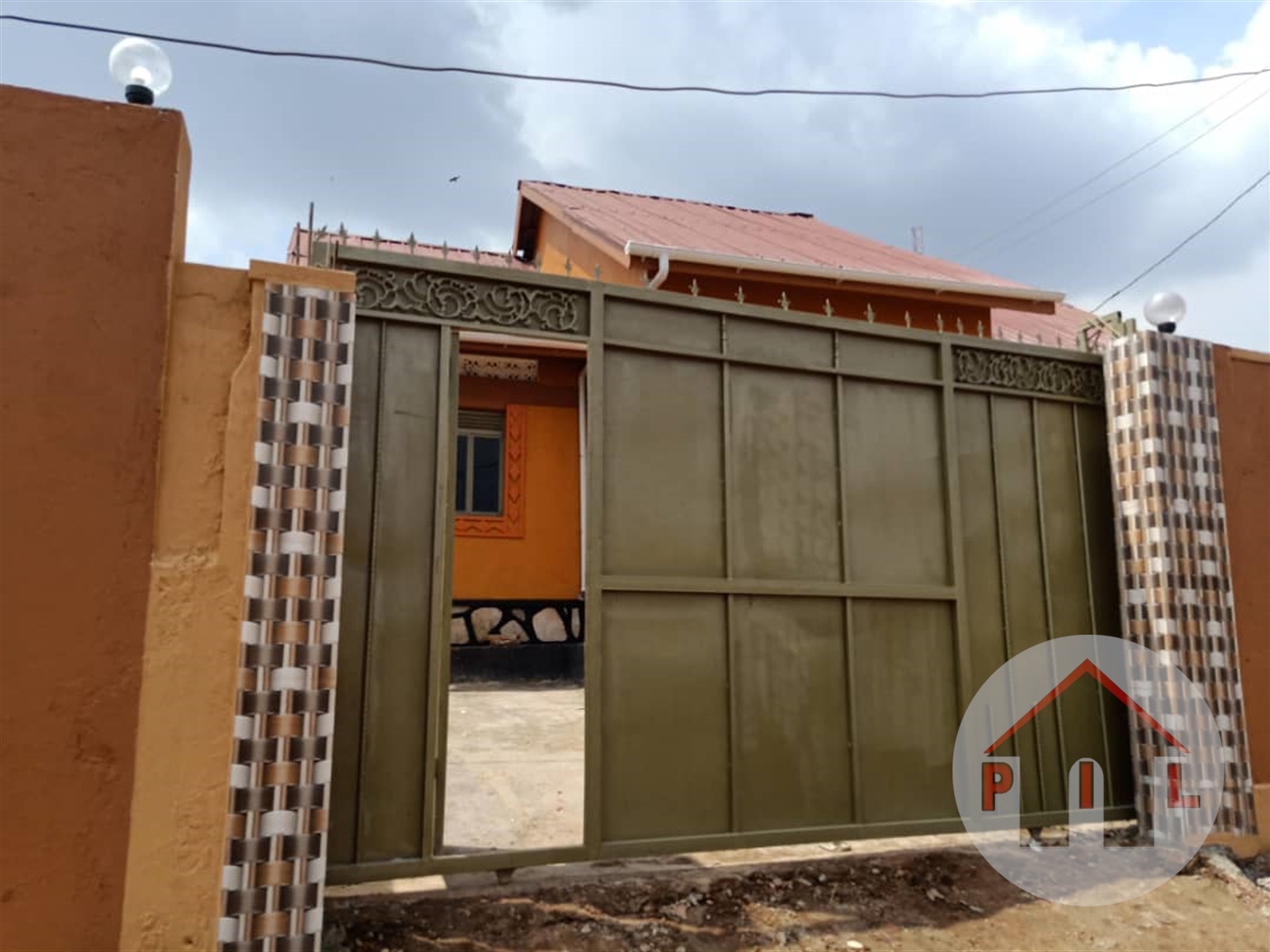 Bungalow for sale in Nansana Wakiso