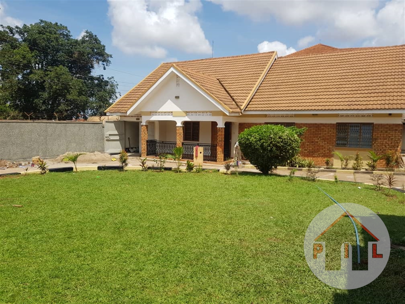 Bungalow for rent in Nsambya Kampala