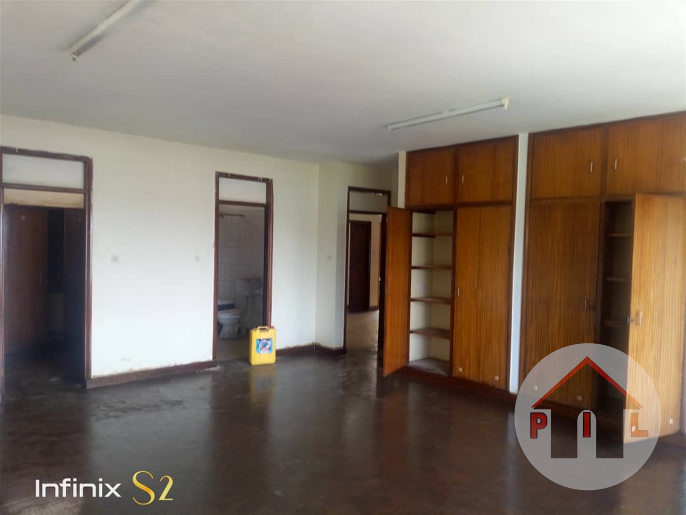 Storeyed house for rent in Kololo Kampala