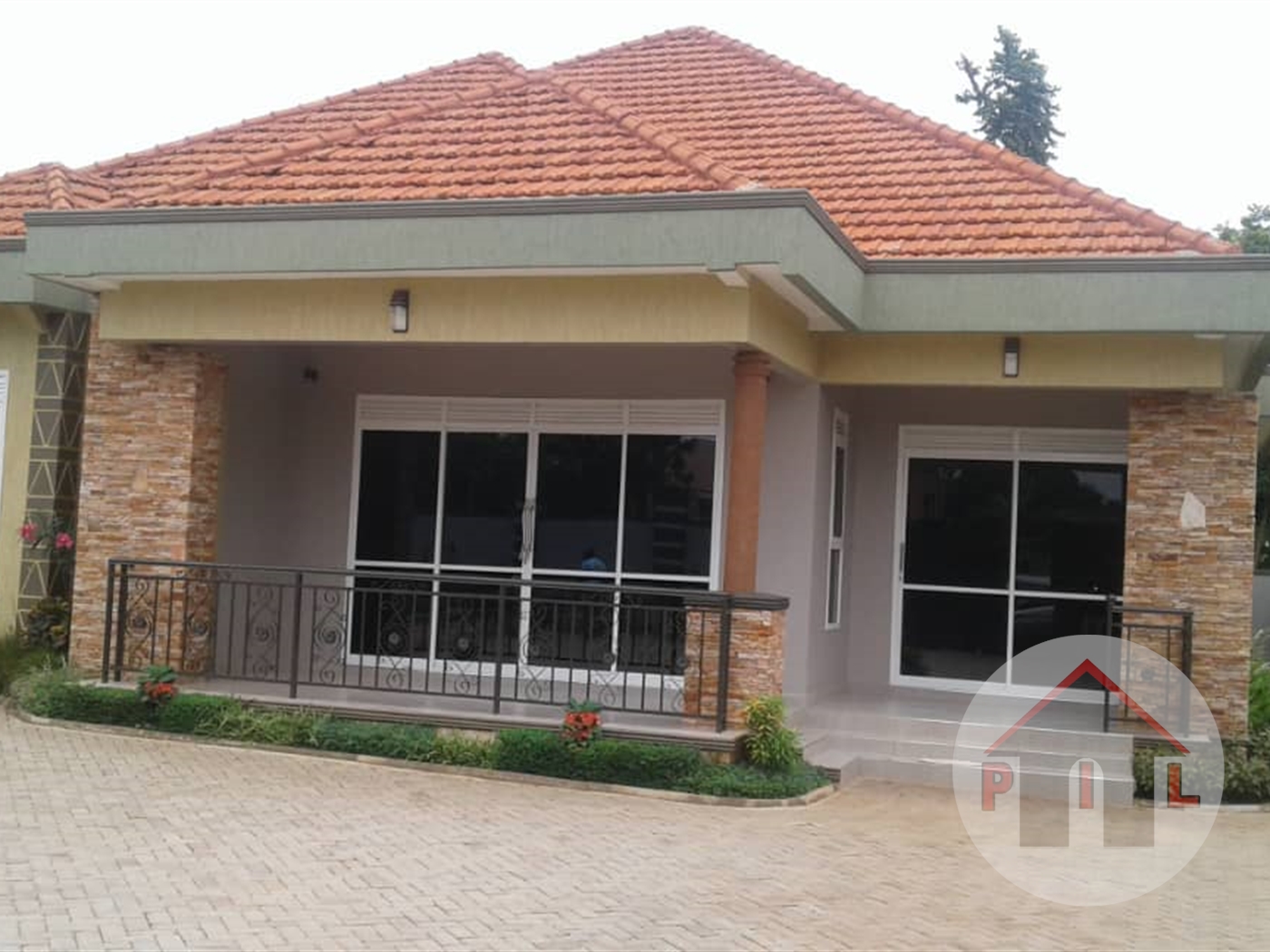 Bungalow for sale in Kitende Wakiso