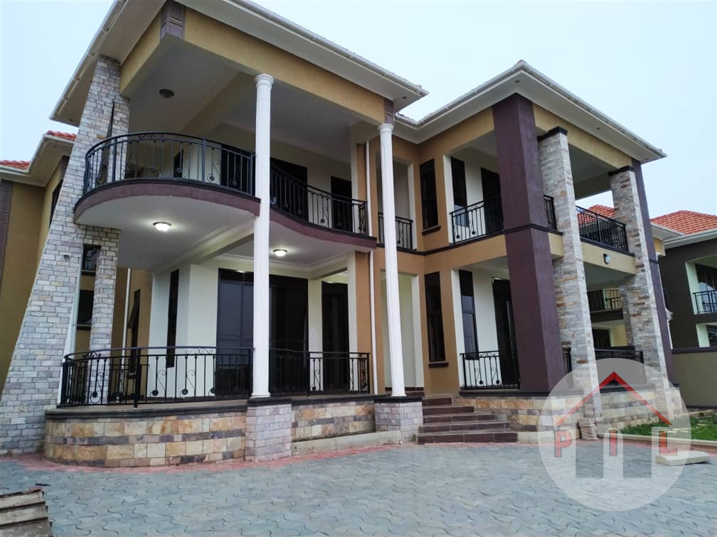 Storeyed house for sale in Kira Wakiso