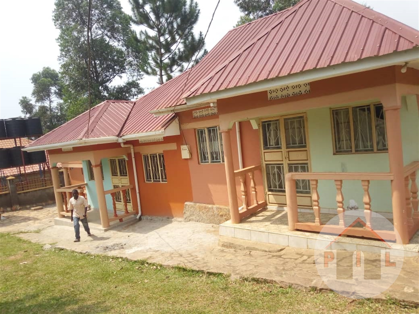 Bungalow for rent in Kawempe Kampala