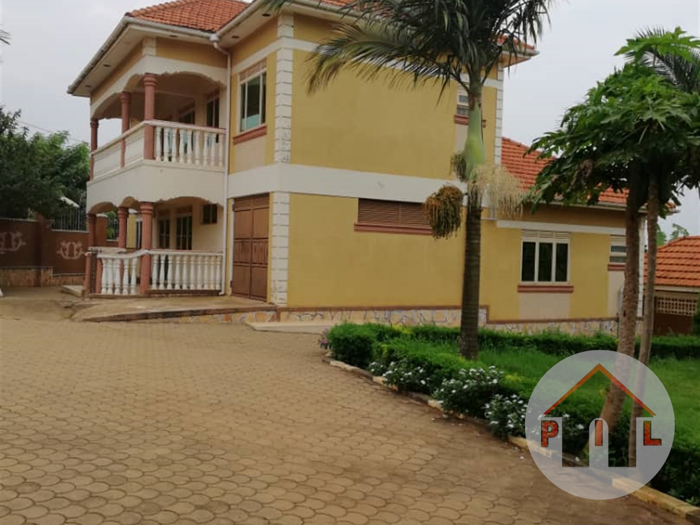 Mansion for sale in Kigunga Mukono