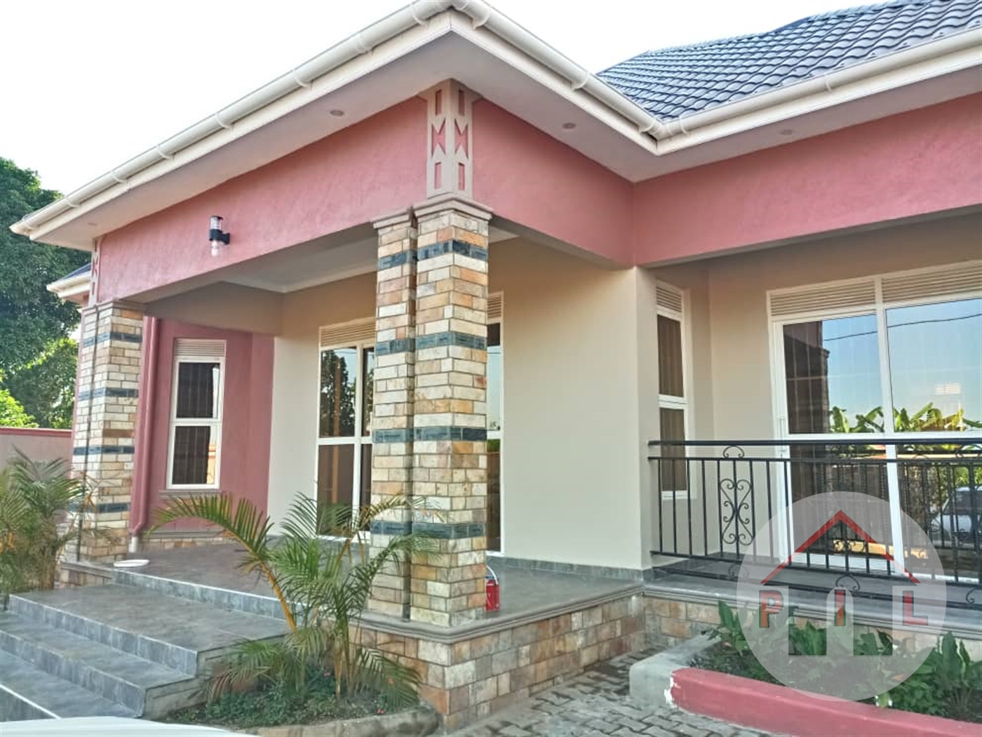 Bungalow for sale in Kira Wakiso