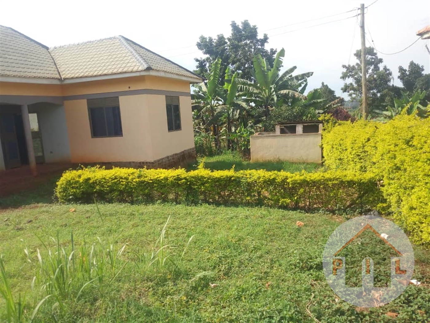 Bungalow for sale in Nansana Wakiso