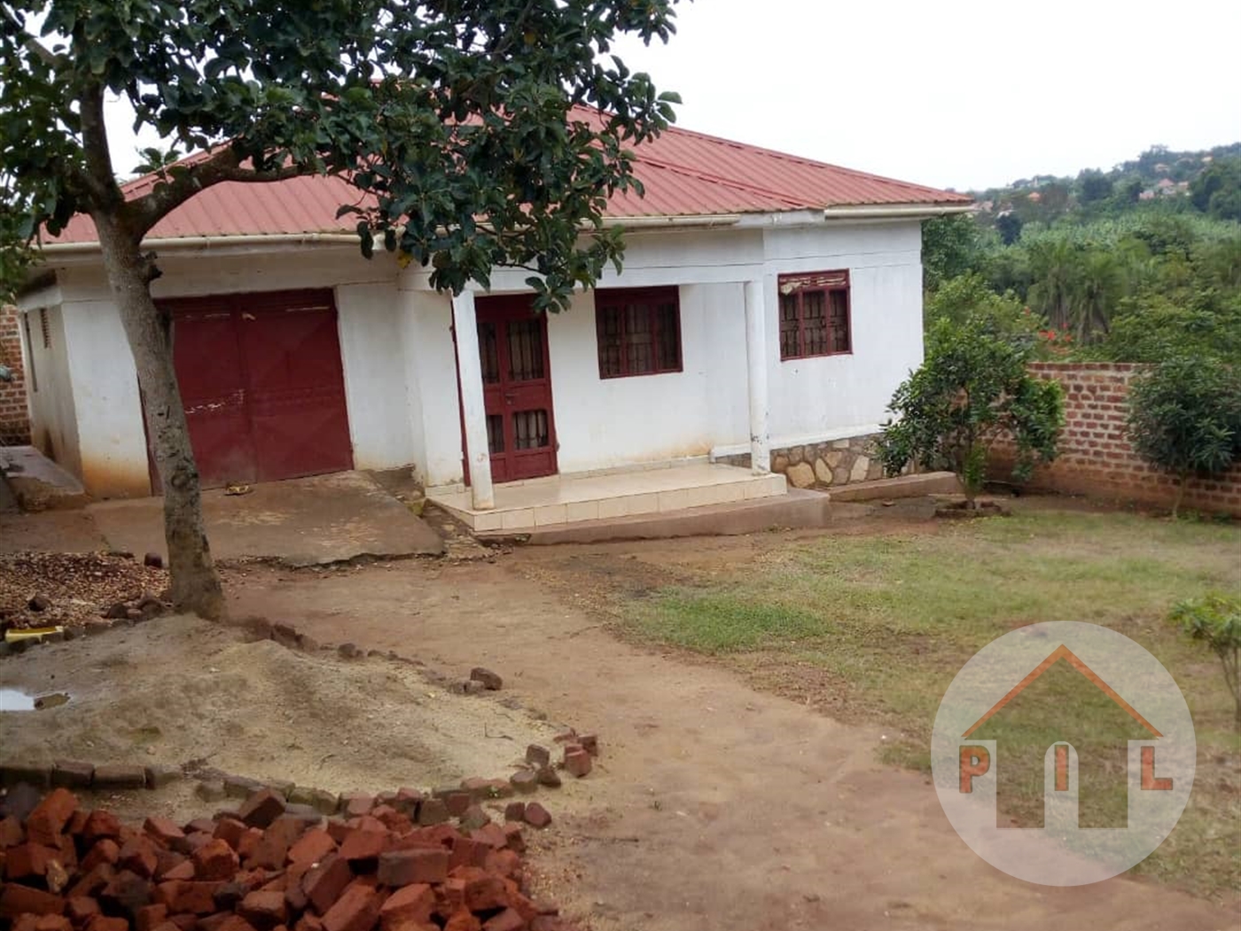 Bungalow for sale in Nabusugwe Wakiso