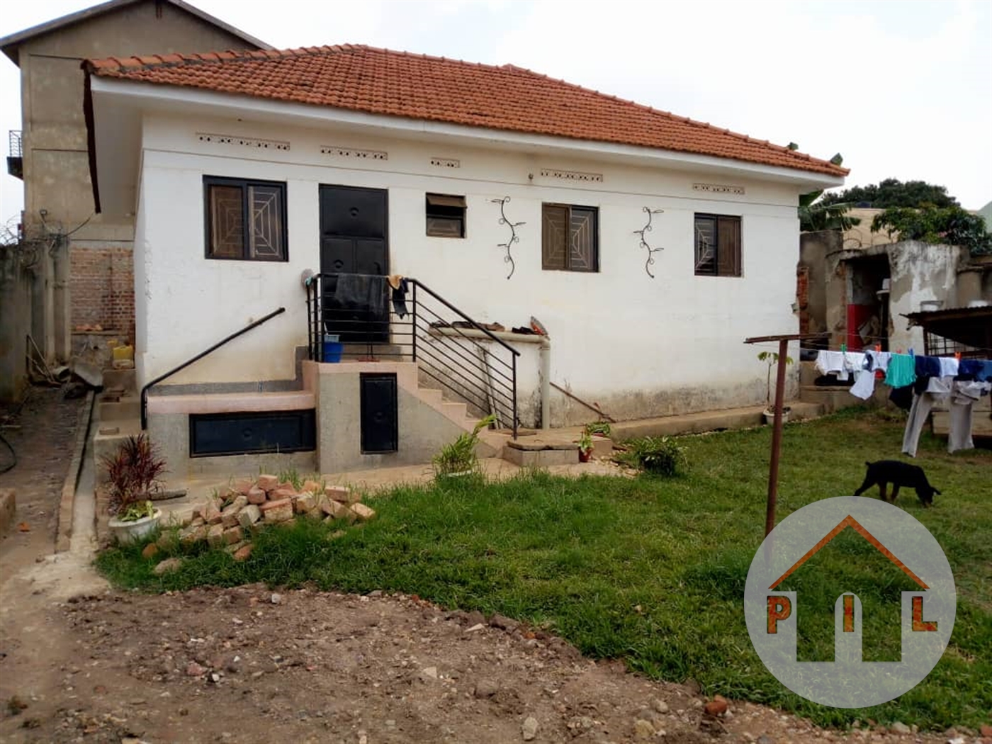 Bungalow for sale in Makindye Kampala