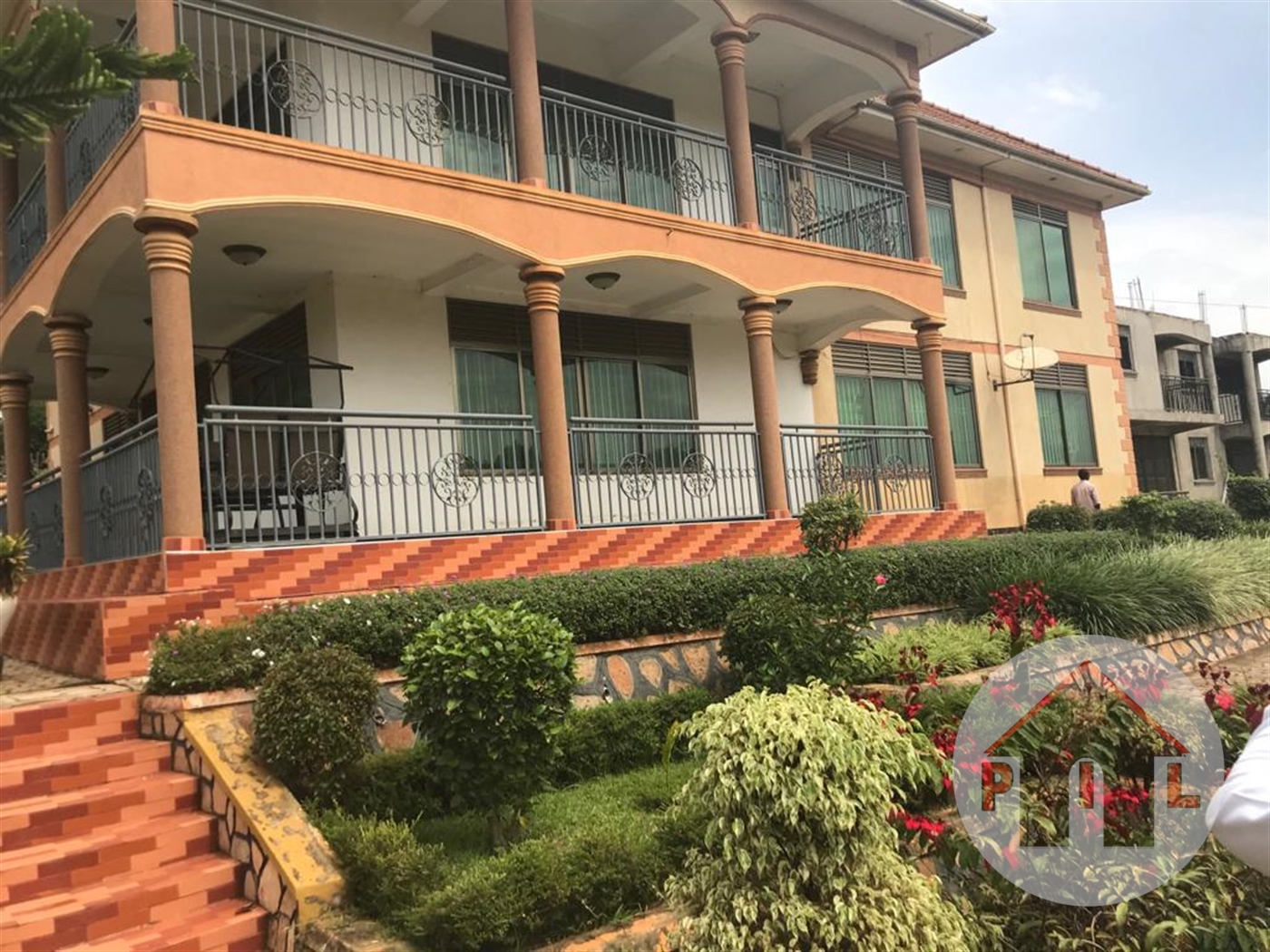 Storeyed house for sale in Kyengela Wakiso