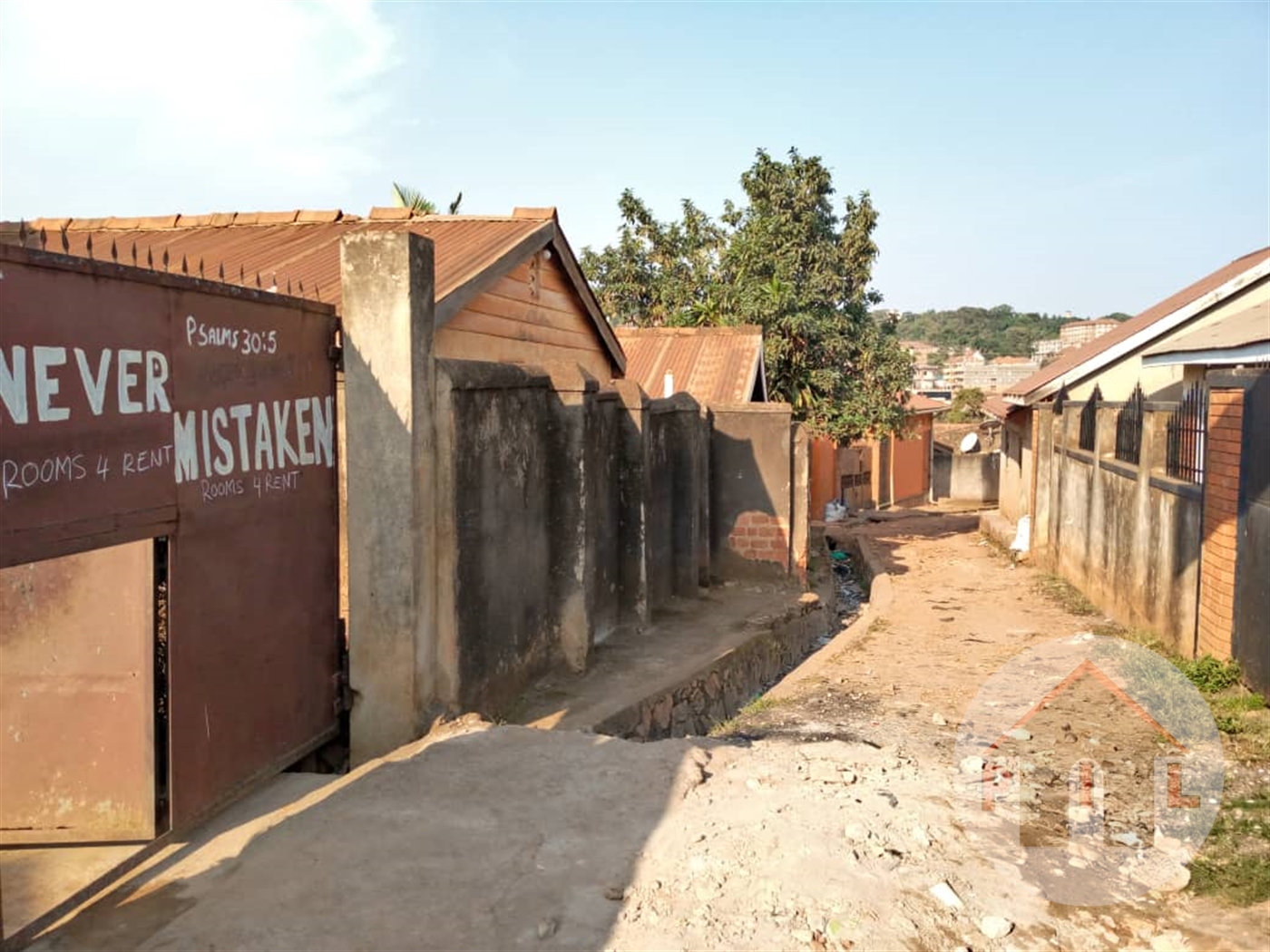 Bungalow for sale in Makerere Kampala