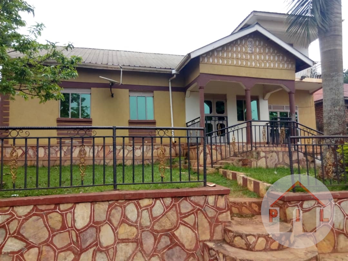 Bungalow for sale in Seguku Kampala