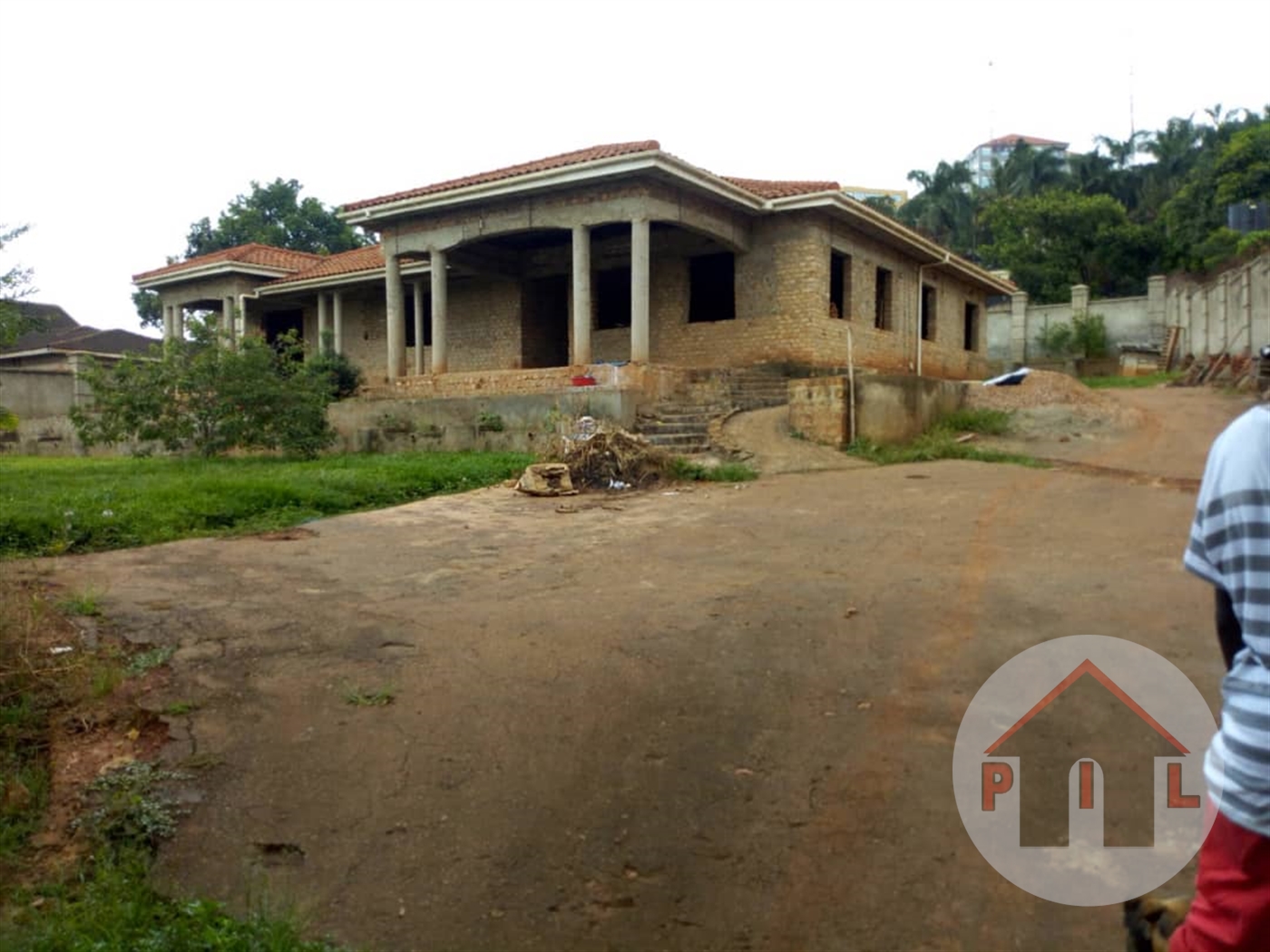 Shell House for sale in Naguru Kampala