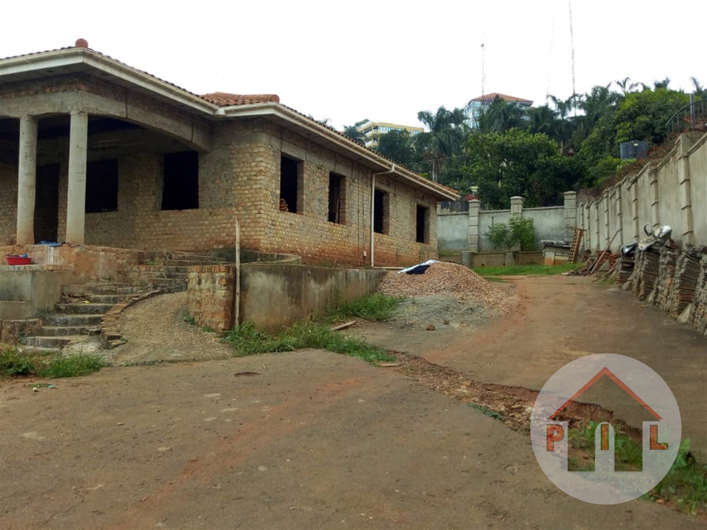 Shell House for sale in Naguru Kampala