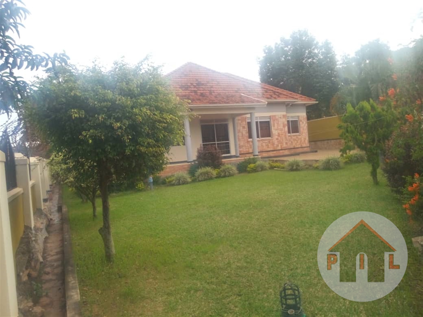 Bungalow for sale in Muyenga Kampala