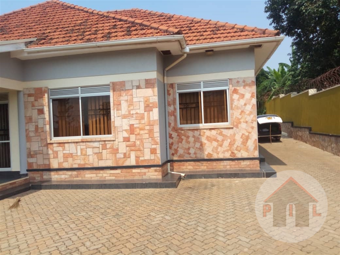 Bungalow for sale in Muyenga Kampala