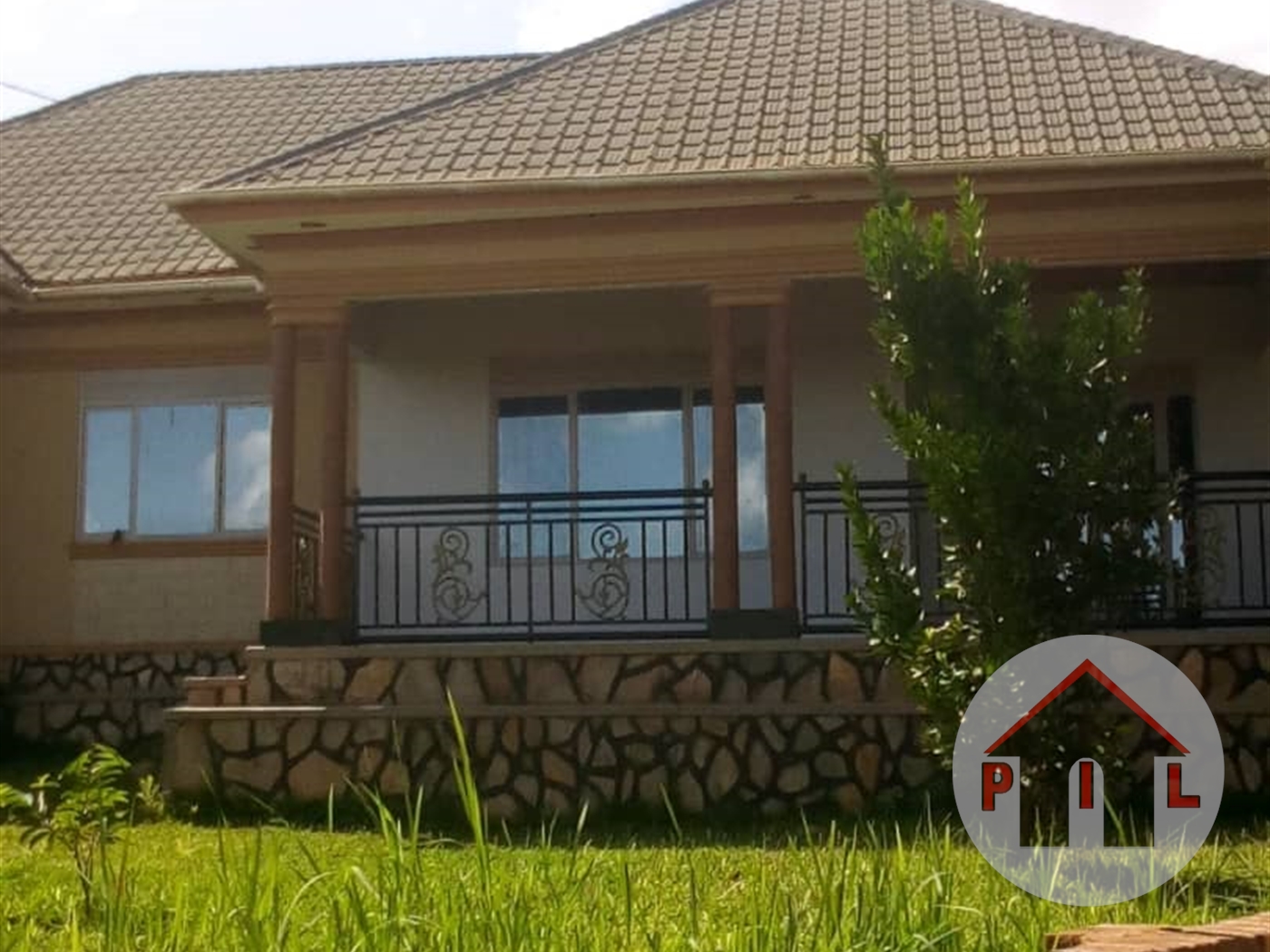 Bungalow for sale in Kitemu Wakiso