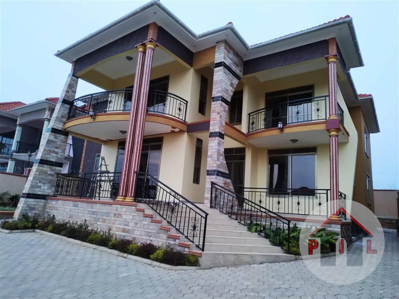 Duplex for sale in Kira Wakiso