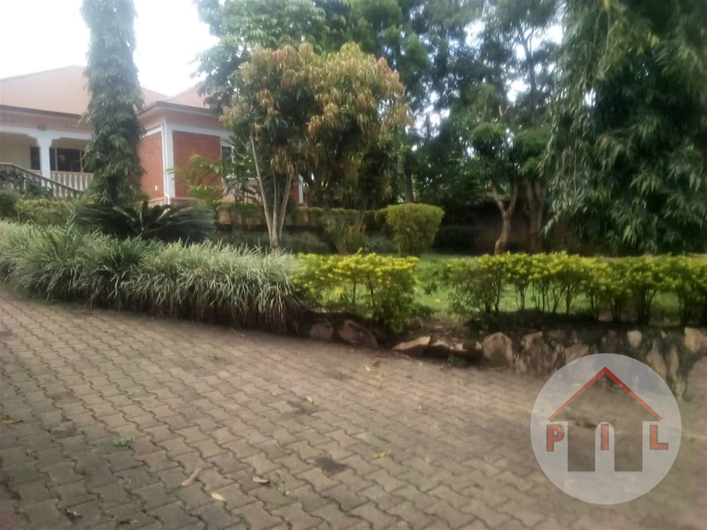 Bungalow for sale in Kyengela Wakiso