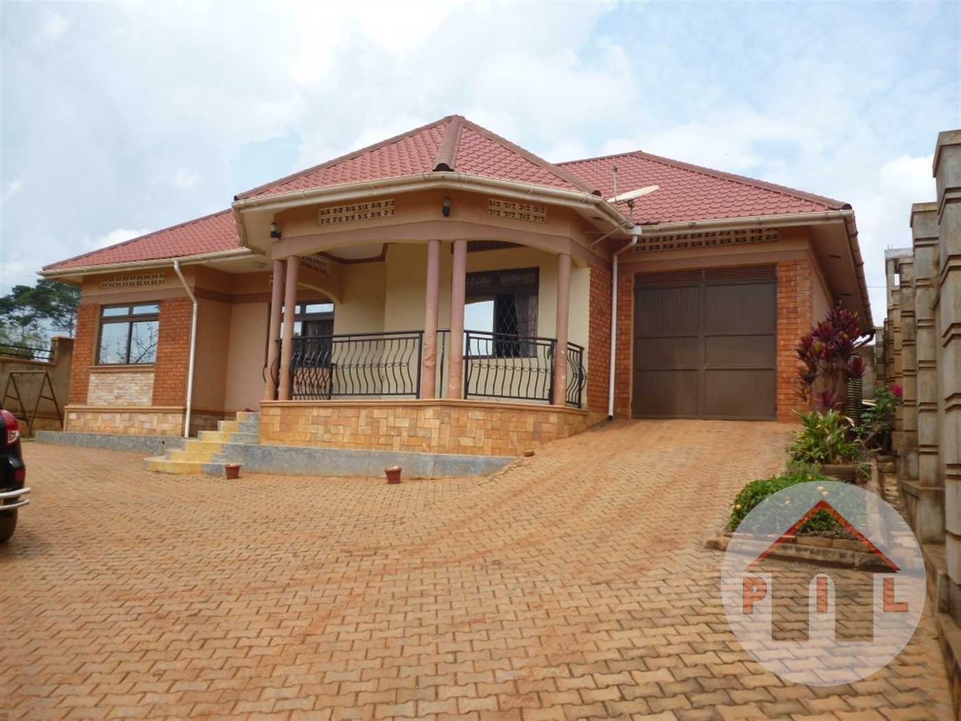 Bungalow for sale in Kira Wakiso