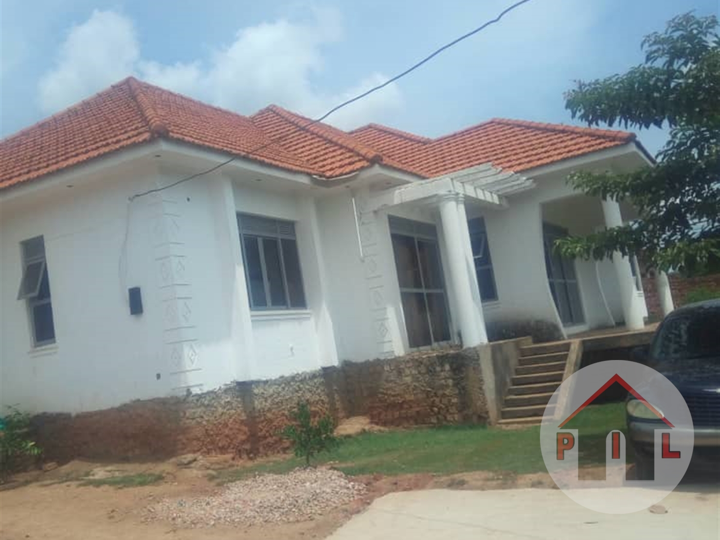 Bungalow for sale in Kitende Wakiso