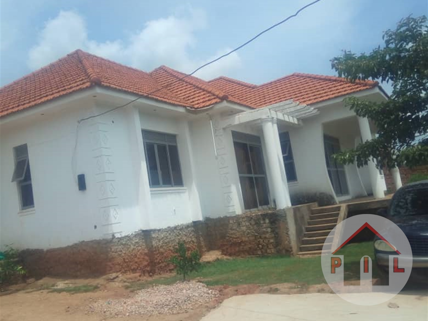 Bungalow for sale in Kitende Wakiso