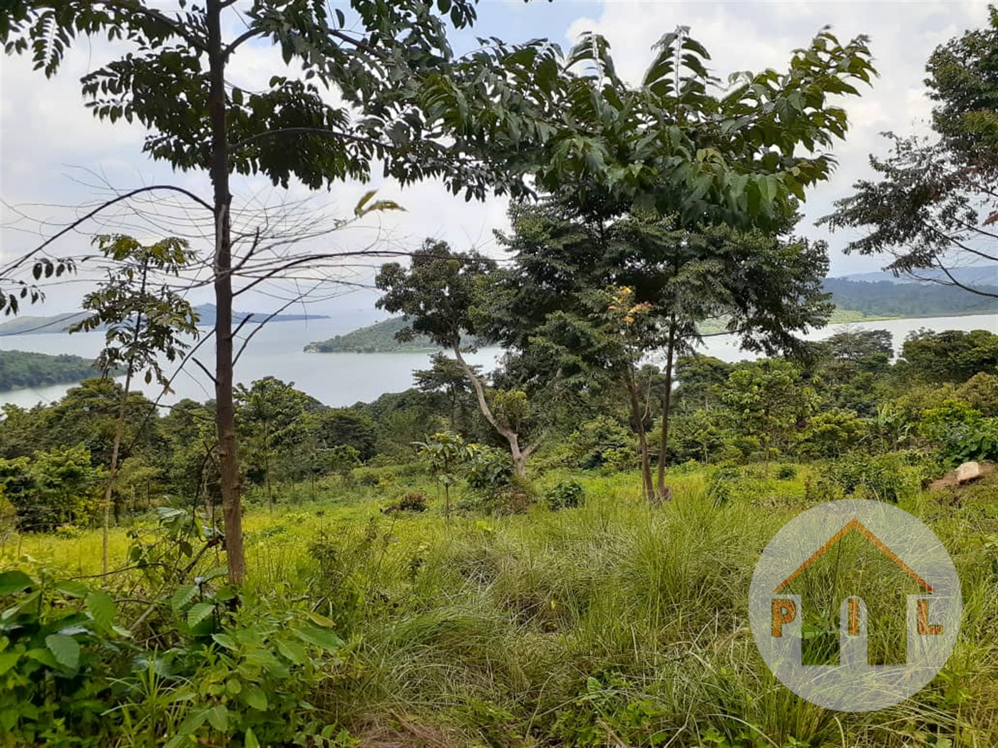 Agricultural Land for sale in Senyi Kayunga