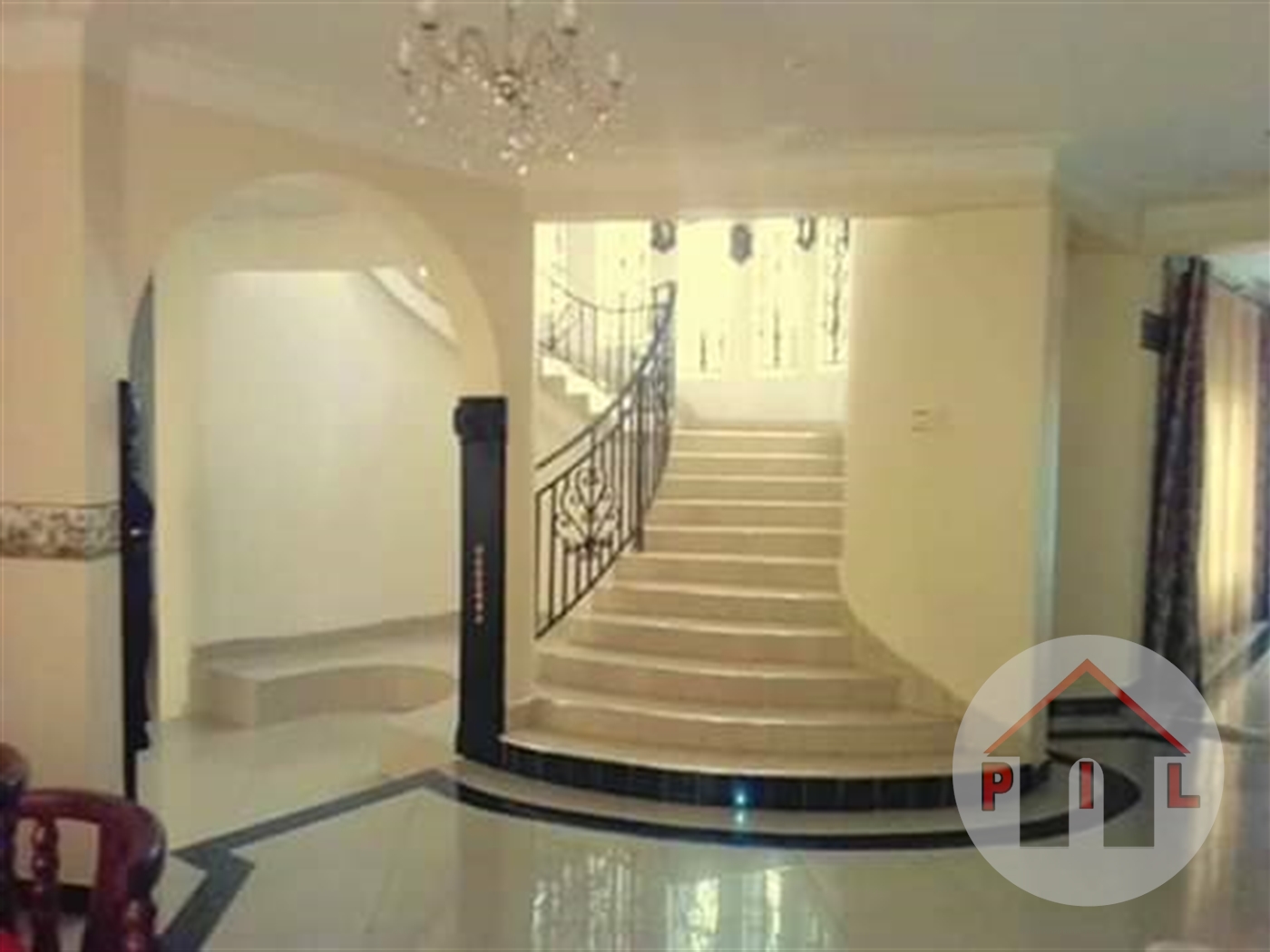 Mansion for sale in Garuga Wakiso