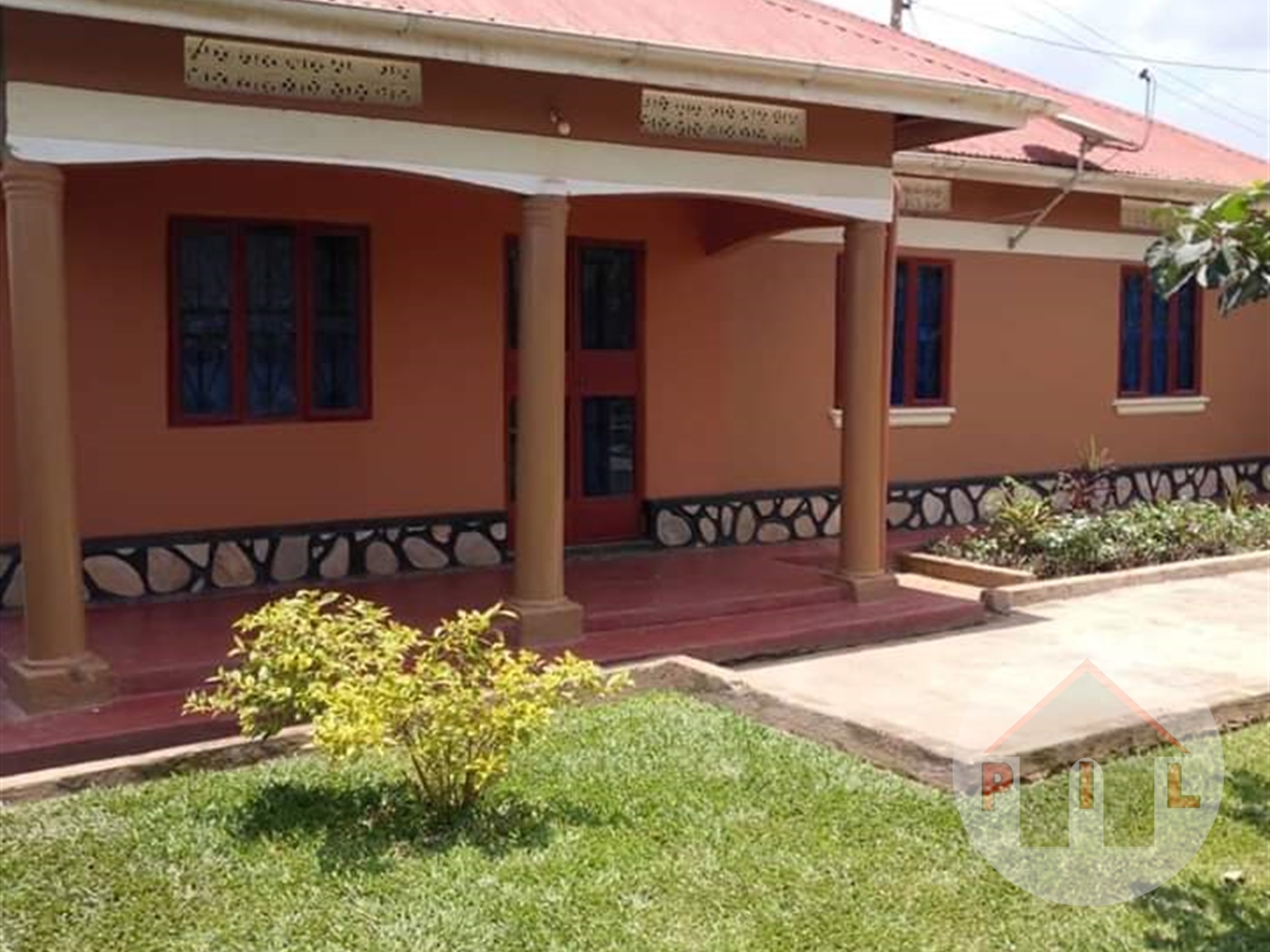 Bungalow for sale in Kasangati Wakiso