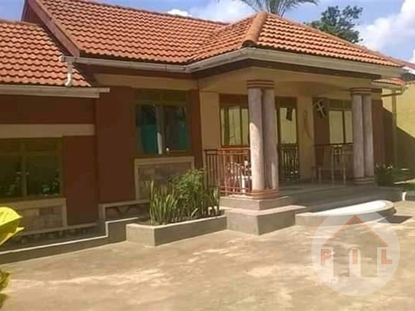 Bungalow for sale in Munyonyo Wakiso