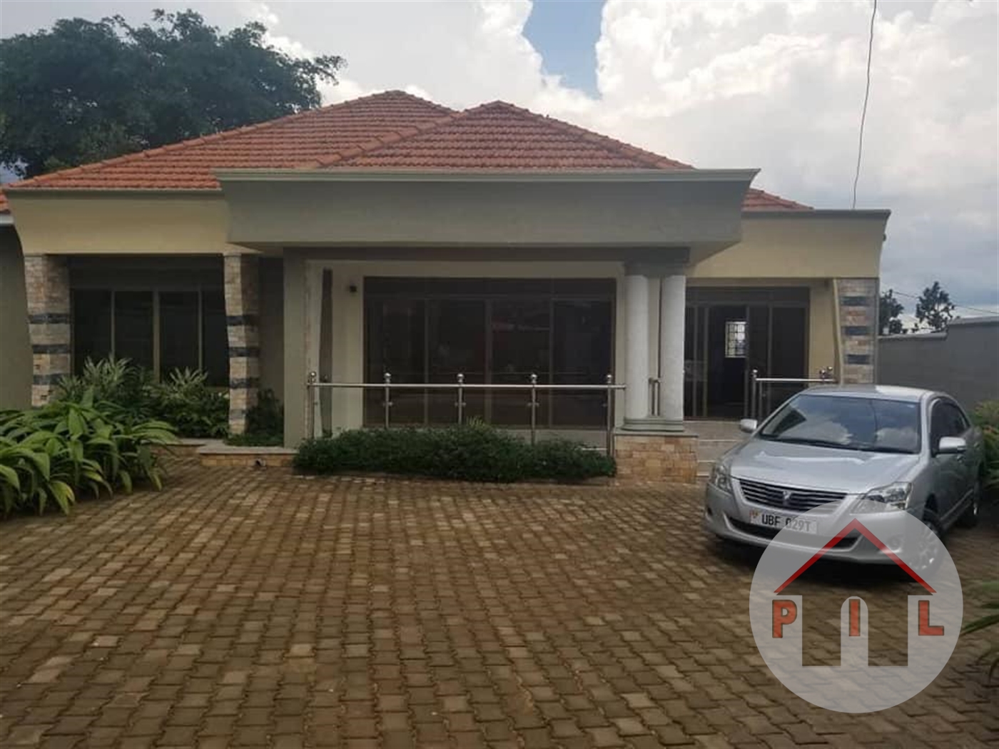 Bungalow for sale in Kira Wakiso