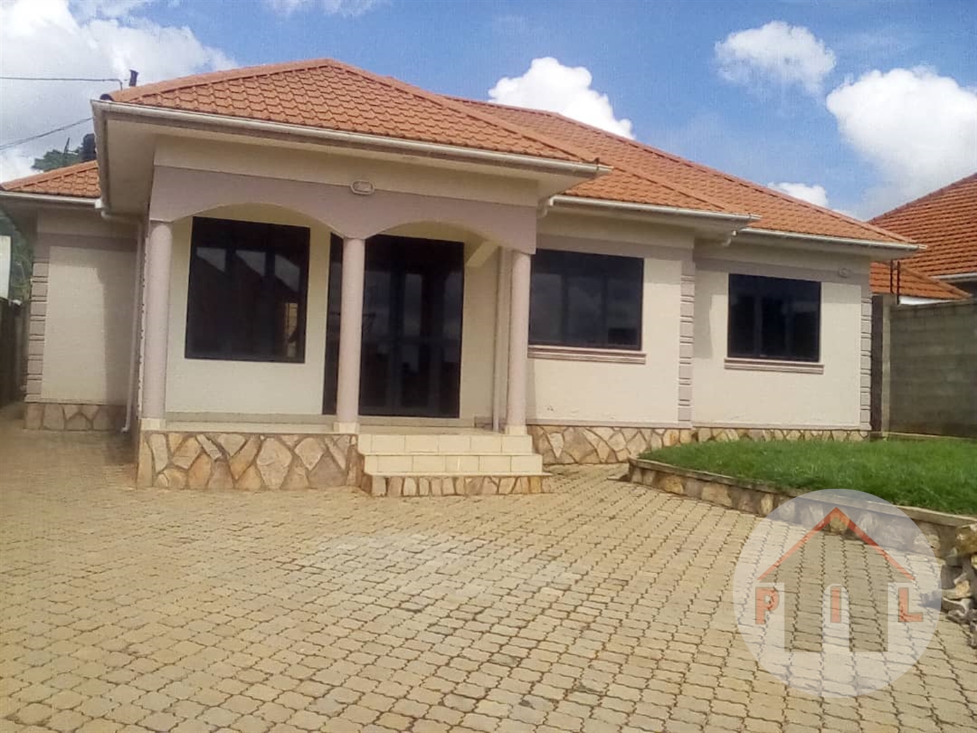 Bungalow for sale in Kira Wakiso